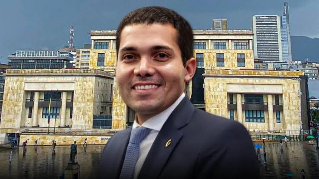 Representante Juan Loreto Gómez desmiente información difundida en medios de comunicación sobre supuesto fraude en energía eléctrica