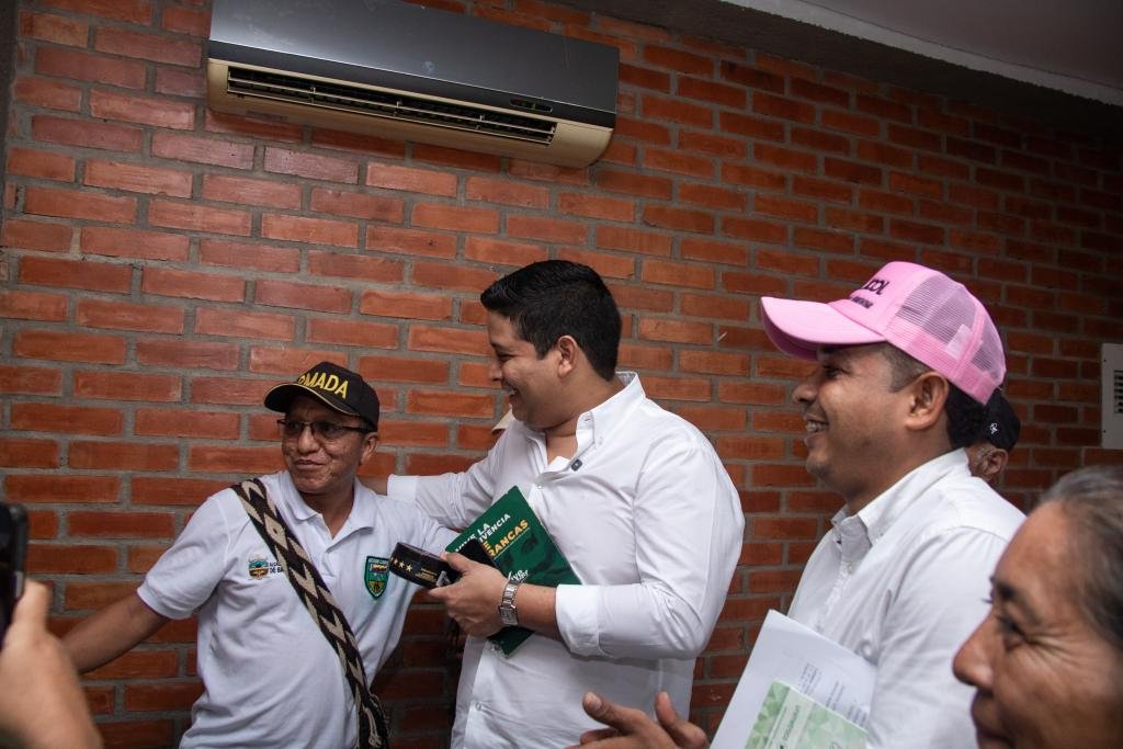 Alcalde de Barrancasse reunio con presidentes de juntas de acción comunal para fortalecer el desarrollo comunitario