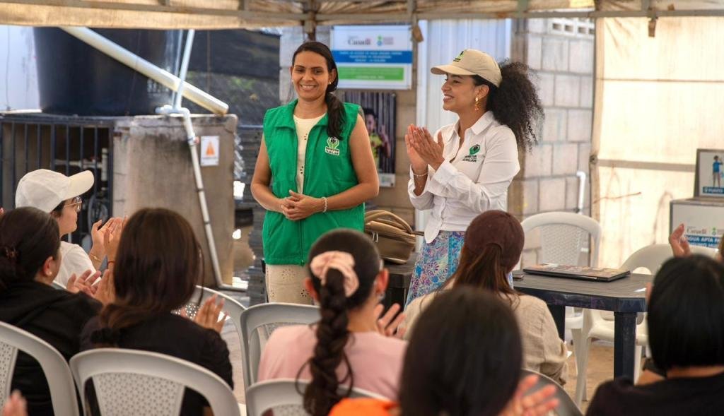 1.125 familias del asentamiento La Pista, en Maicao, tejen caminos sin fronteras con Bienestar Familiar