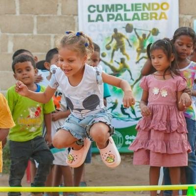 El Instituto Departamental de Deportes fortalece el tejido social en Riohacha, con jornada lúdico-recreativa en el barrio Villa Brasil