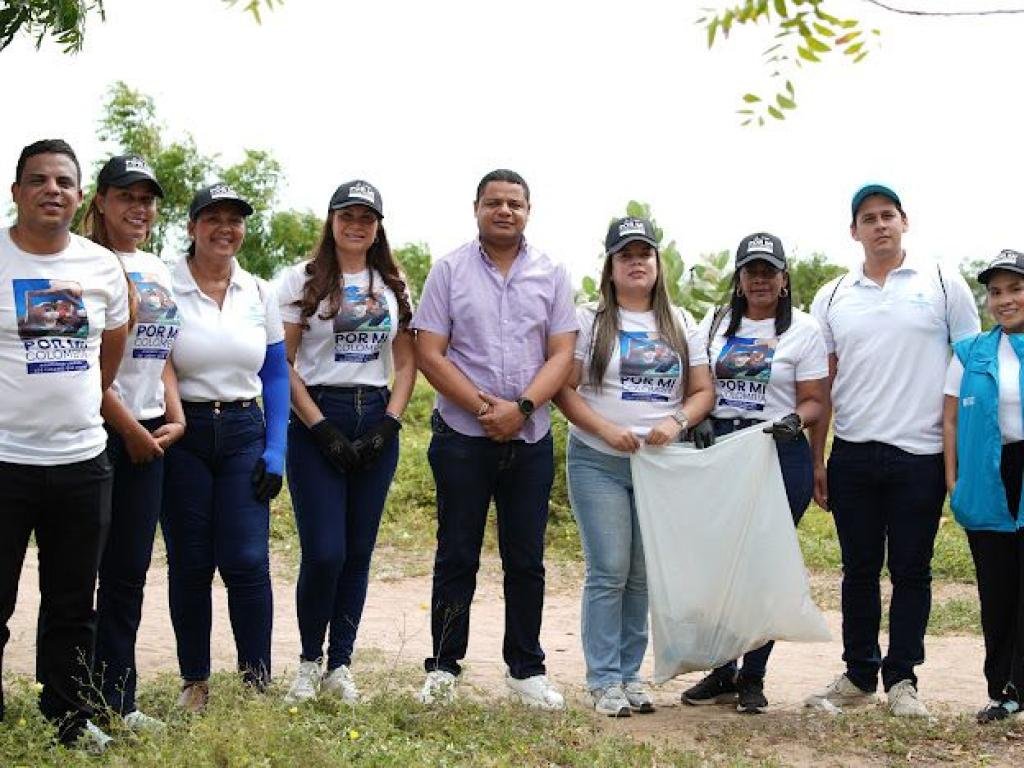 Alcalde Genaro Redondo lidera iniciativa para promover la sostenibilidad y la economía circular en los destinos turísticos
