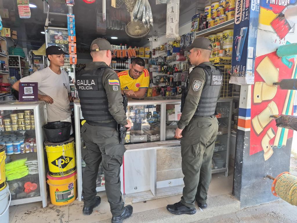 GAULA GUAJIRA FORTALECE LAS ACCIONES DE PREVENCIÓN CONTRA EL SECUESTRO Y LA EXTORSIÓN EN LOS SECTORES COMERCIALES DE RIOHACHA