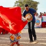 Cumpliendo la palabra, gobernador Jairo Aguilar recorrió corregimientos de la Alta Guajira entregando aulas interactivas e insumos para proyectos productivos