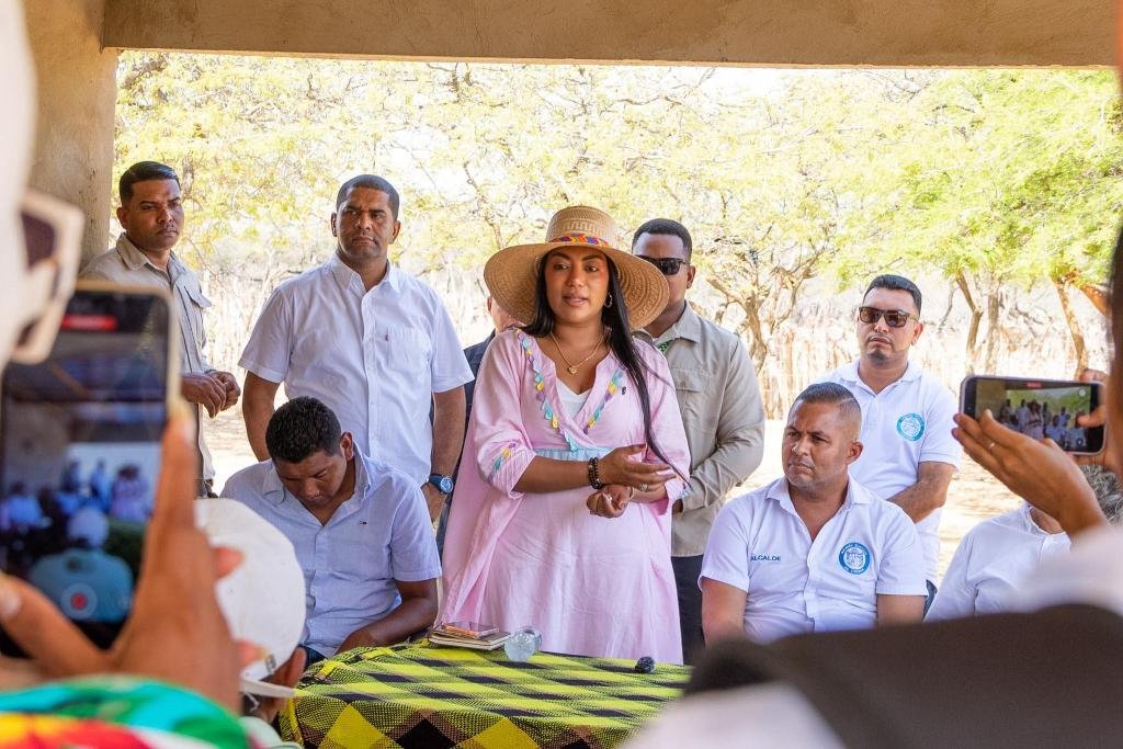 Tras constancia de Martha Peralta Epieyú en el Senado, Air-e reativó proyecto de subestación móvil para Uribia y Manaure