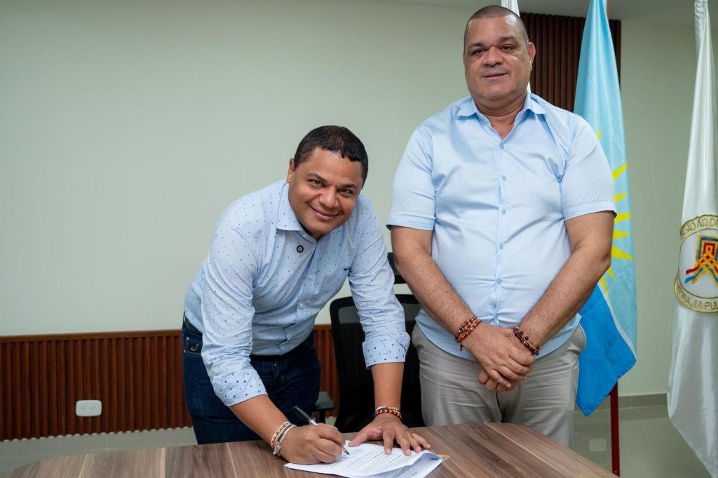 Uniguajira y Alcaldía de Riohacha fortalecen apoyo en salud mental y asesoría legal gratuita