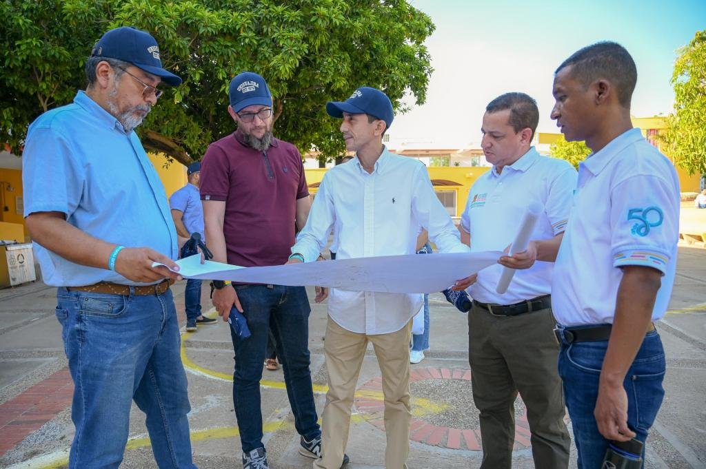 Delegados del CNA evalúan a Ingeniería Civil de Uniguajira para acreditación en Alta Calidad