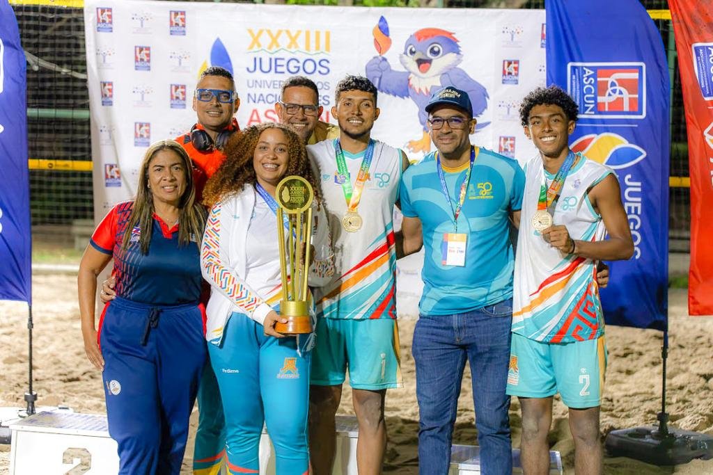 Oro en la arena: Uniguajira brilla en los Juegos Nacionales ASCUN 2026