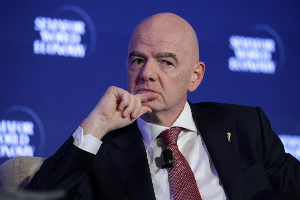 Se cae el plan de Infantino: la FIFA renuncia a abrirse a capitales privados tras una oleada de rechazo