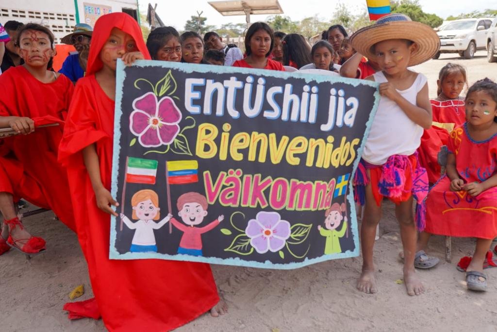 “¡Con educación y energía limpia, transformamos vidas!”: alcalde de Riohacha entrega nuevas aulas en Juliakat