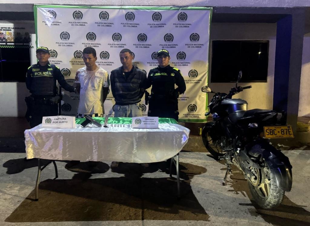 En Maicao capturan a dos personas por hurto y porte ilegal de armas de fuego