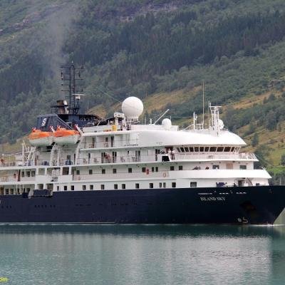 Consejo Extraordinario de Seguridad Refuerza Estrategias para Semana Santa y la Llegada del Crucero Island Sky