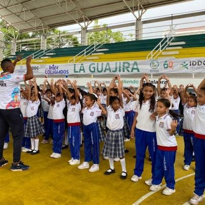 Los festivales Escolares en La Guajira fortalecen la participación de la niñez en los Juegos Intercolegiados 2025