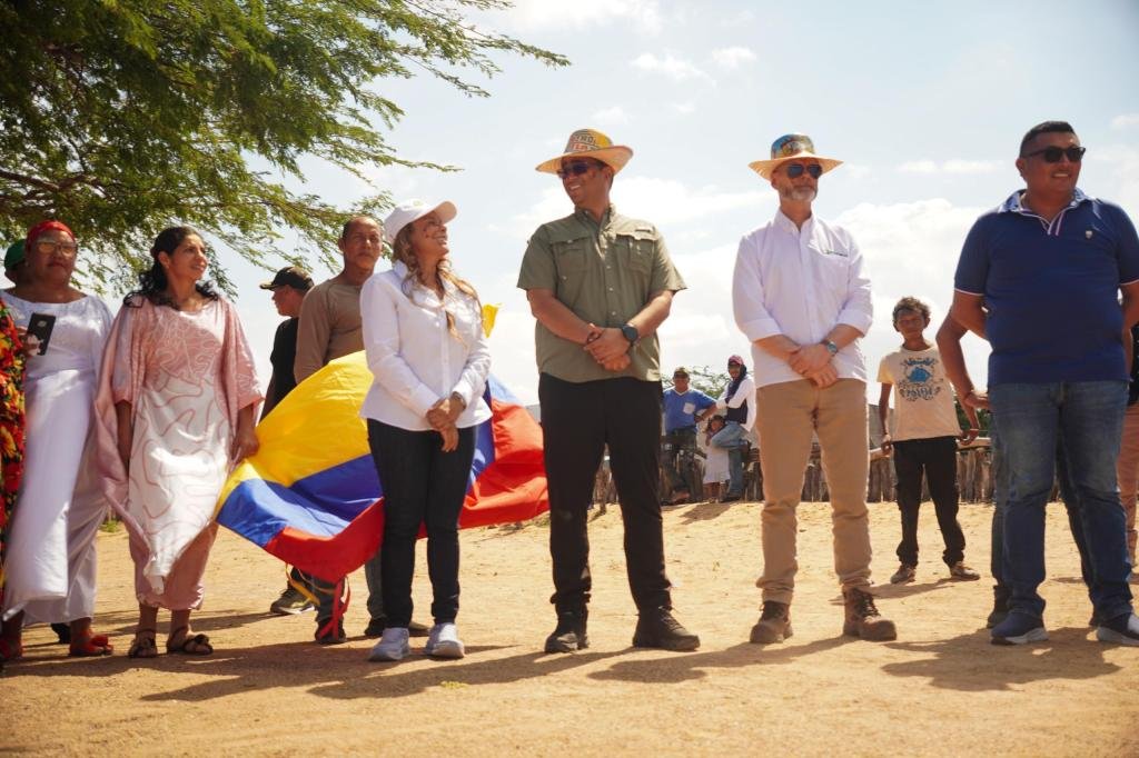 Gobernación de La Guajira y Petrobras anuncian proyecto que llevará agua potable a comunidades indígenas de Jamuchencho y Wuituichon en Manaure