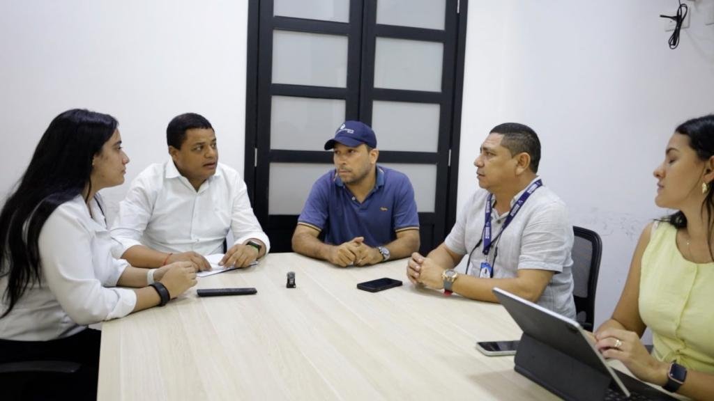 Alcaldía de Riohacha y Gases de La Guajira llevarán gas natural a 1.600 hogares de estrato 1